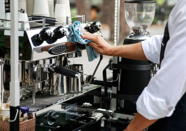 Your Guide to Essential Espresso Machine & Coffee Grinder Cleaning