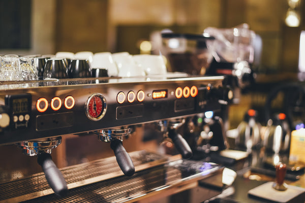 A Barista's Review of the La Marzocco Linea PB Espresso Machine